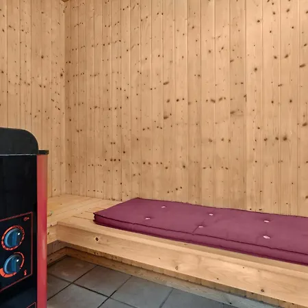 Lovely In With Sauna