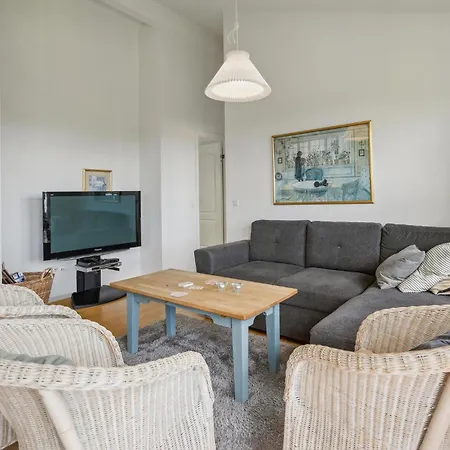 Lovely In With Sauna * أبينرا